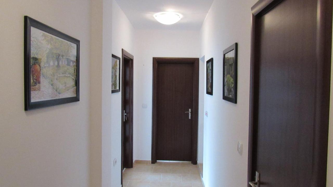 Apartment Crystal Балчик Экстерьер фото