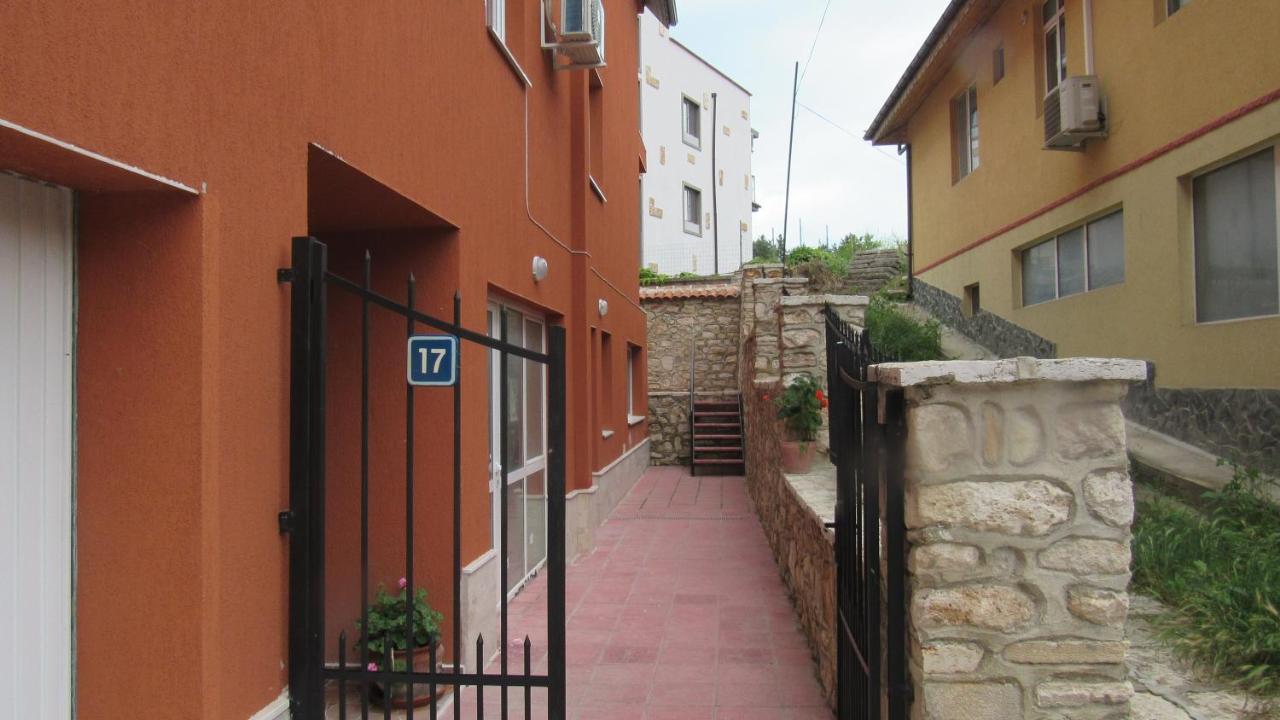 Apartment Crystal Балчик Экстерьер фото